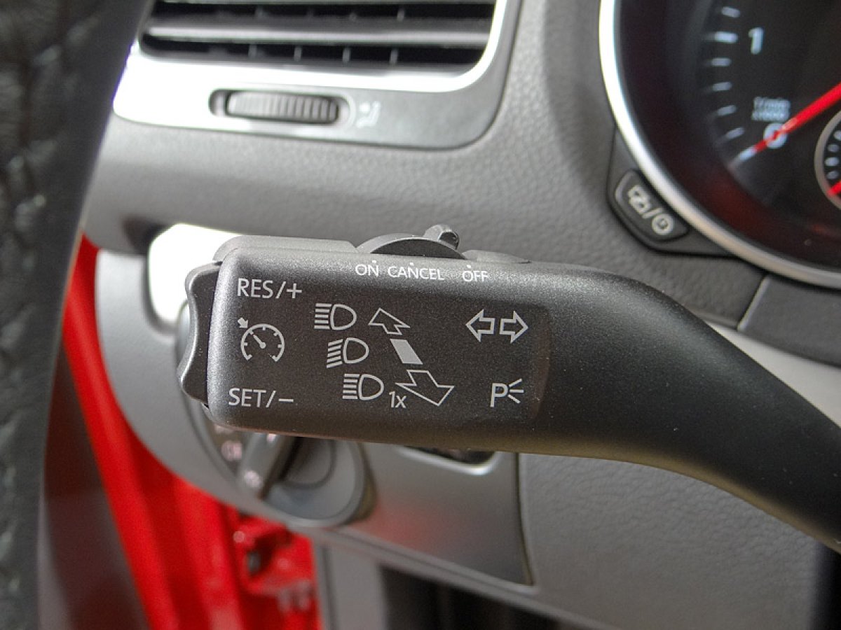 Foto Volkswagen Golf 29
