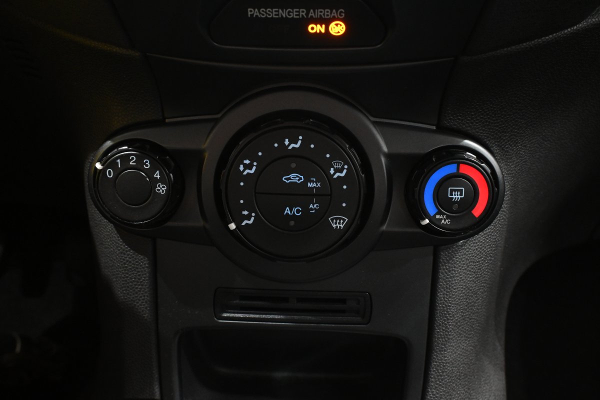 Foto Ford Fiesta 15