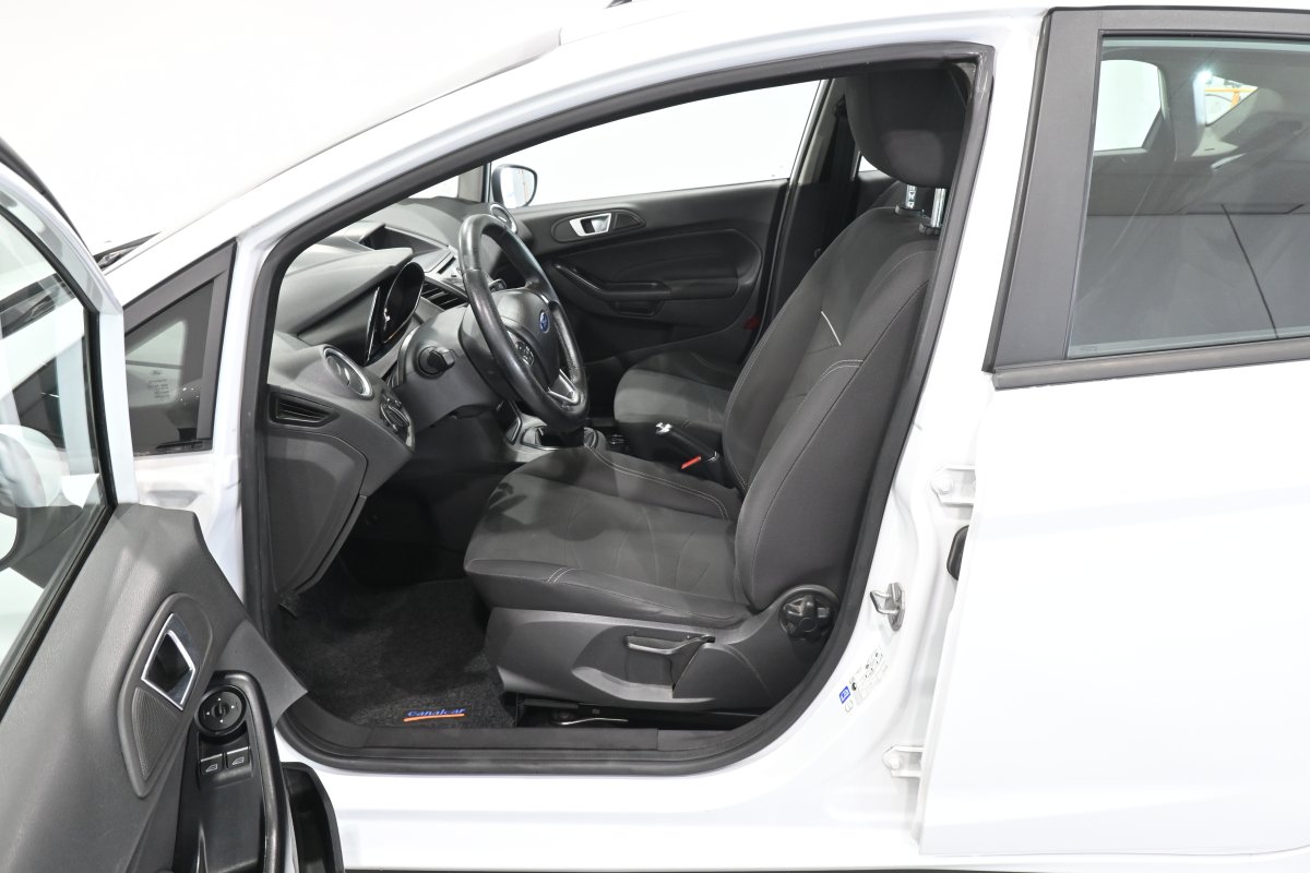 Foto Ford Fiesta 10