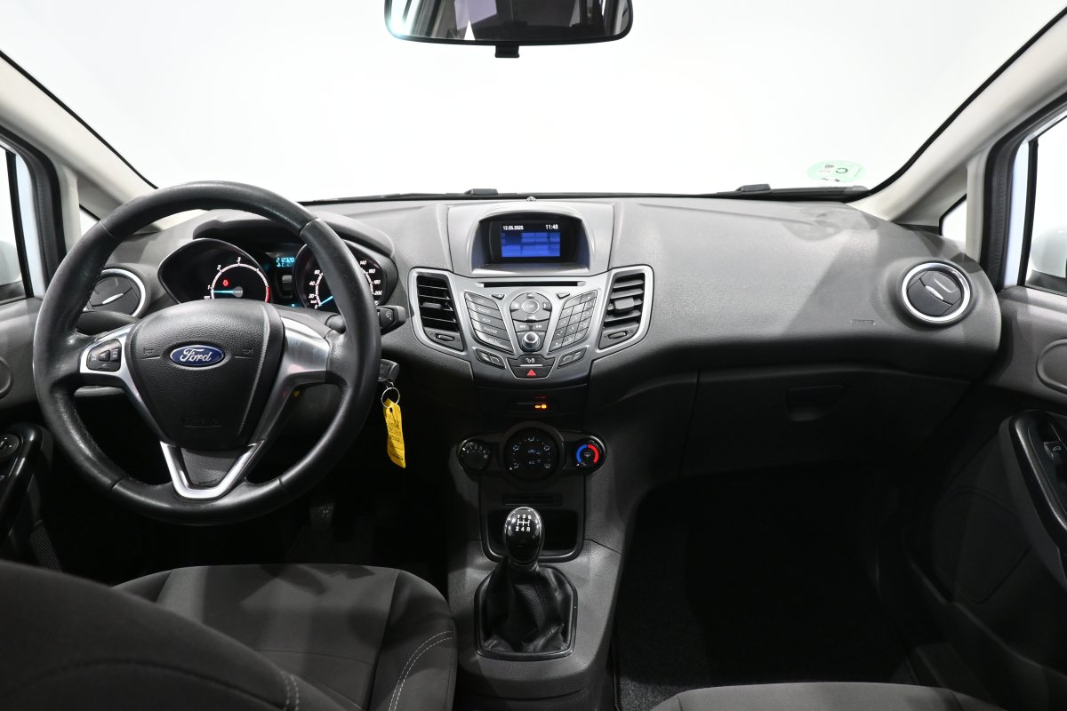 Foto Ford Fiesta 16