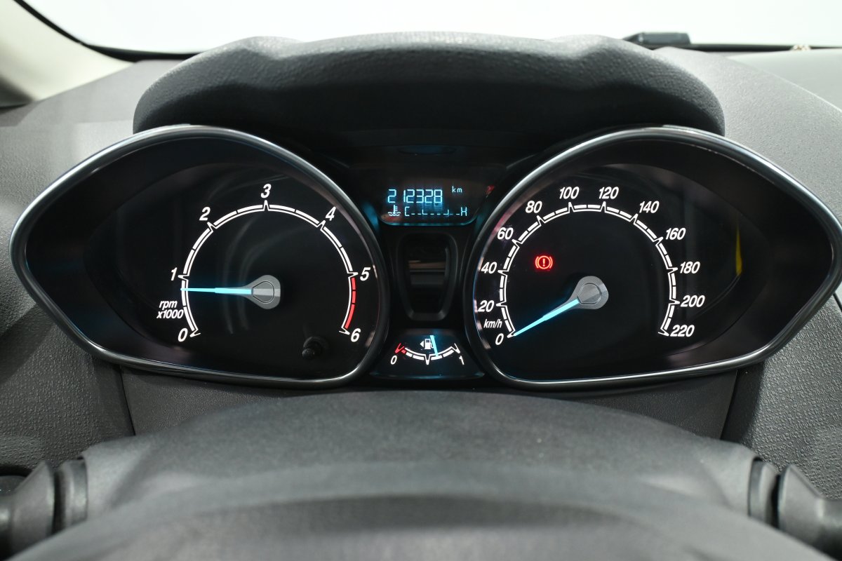 Foto Ford Fiesta 13