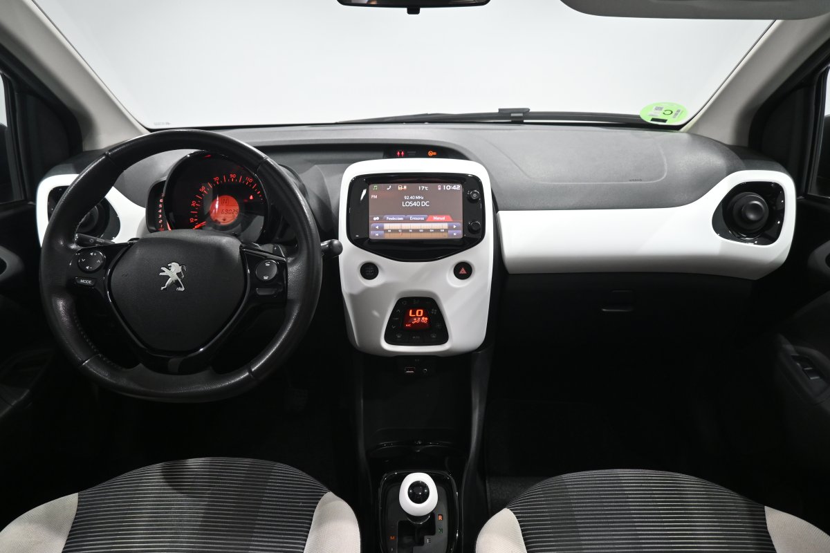 Foto Peugeot 108 14