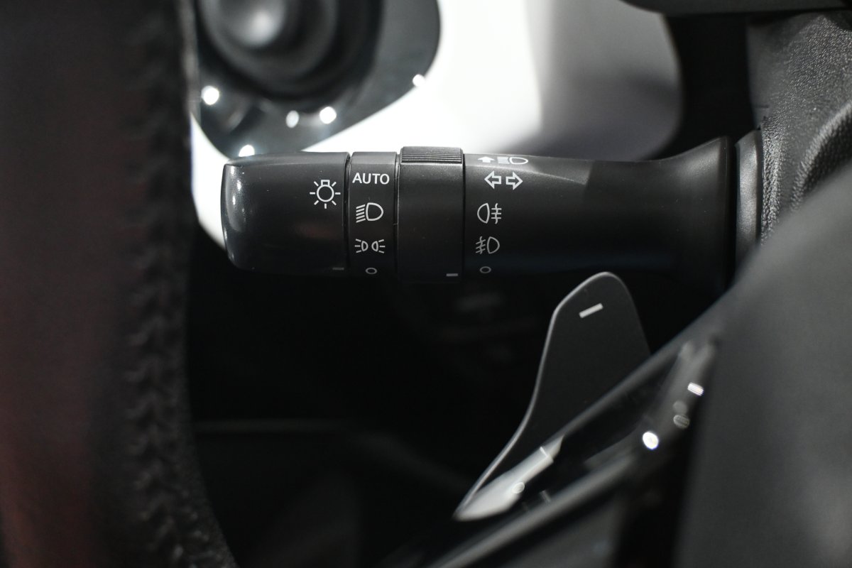 Foto Peugeot 108 19