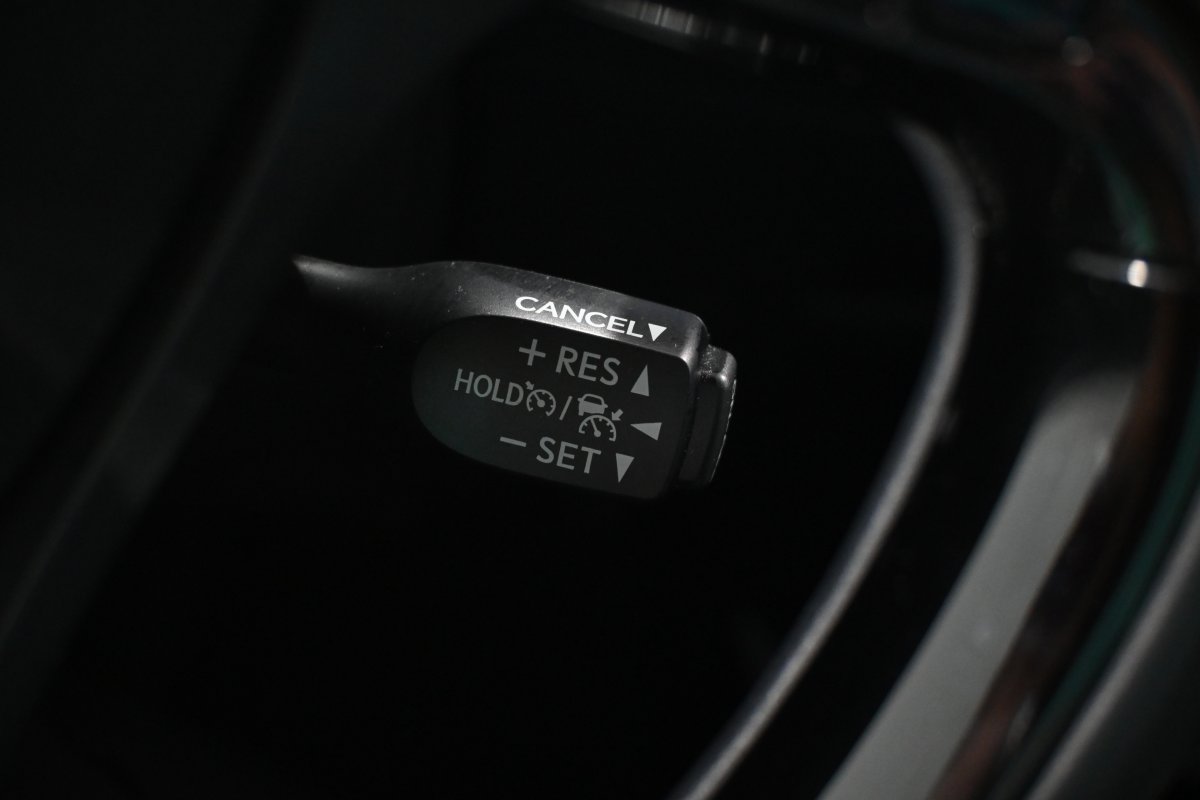 Foto Toyota C-HR 25