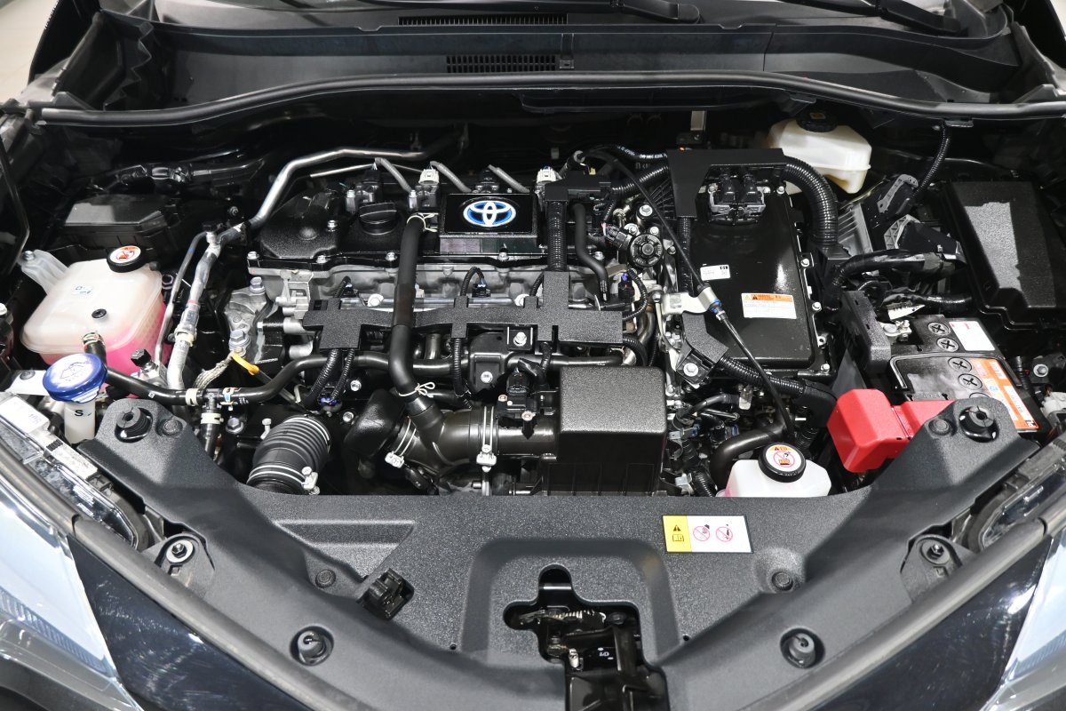 Foto Toyota C-HR 7