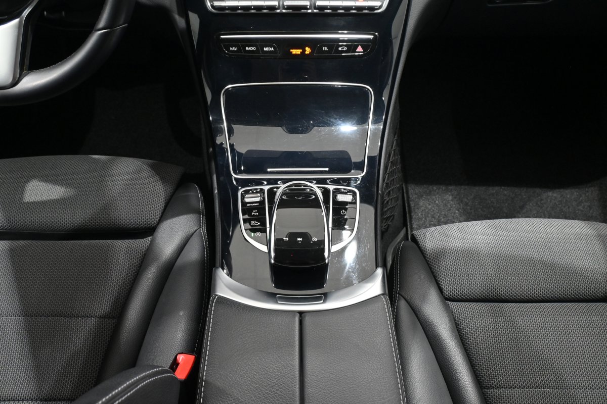 Foto Mercedes-Benz Clase C 21
