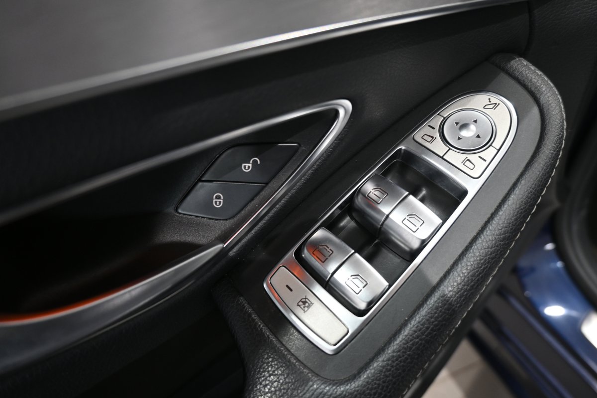 Foto Mercedes-Benz Clase C 29