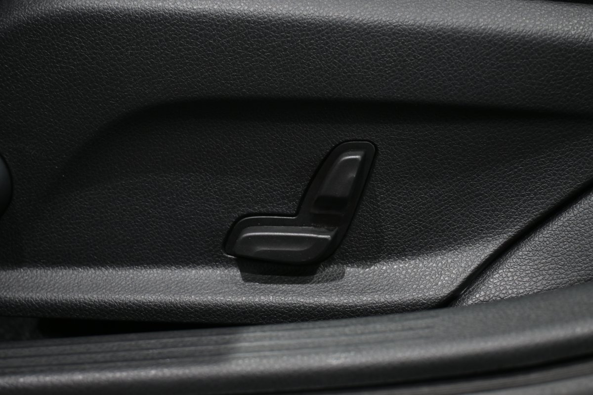 Foto Mercedes-Benz Clase C 30
