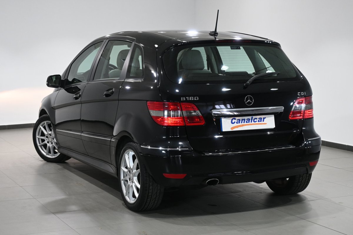 Foto Mercedes-Benz B 6