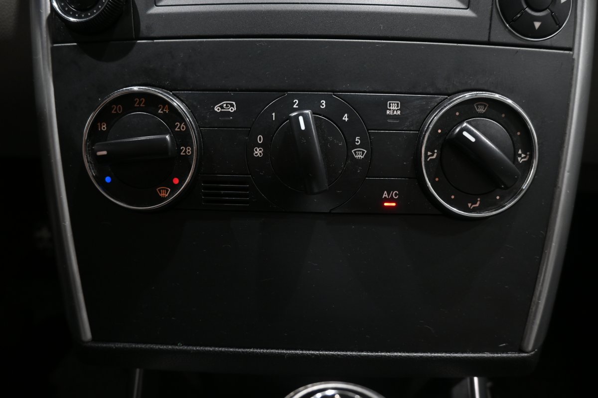 Foto Mercedes-Benz B 16