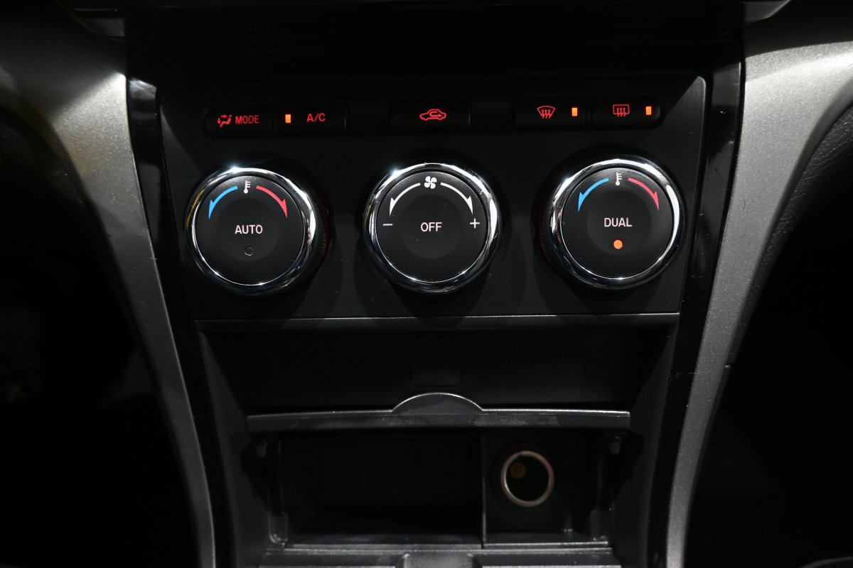 Foto Mazda Mazda6 16