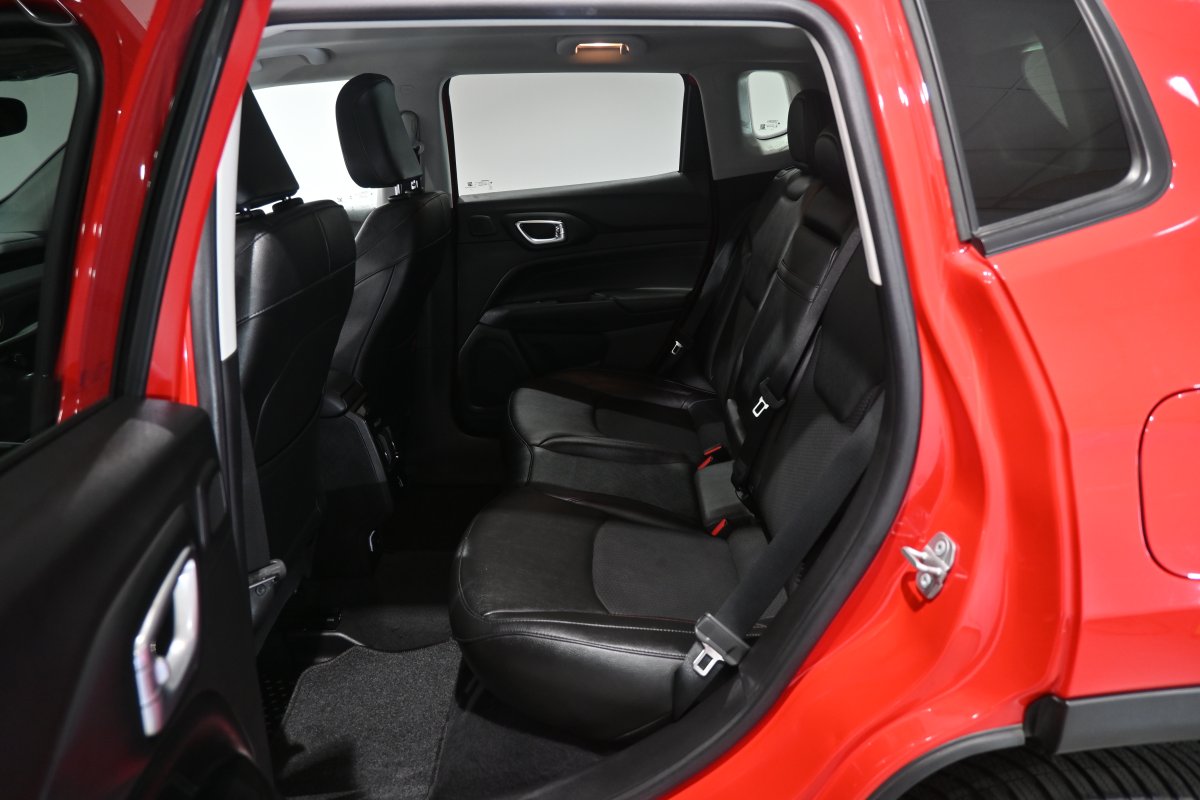 Foto Jeep Compass 11
