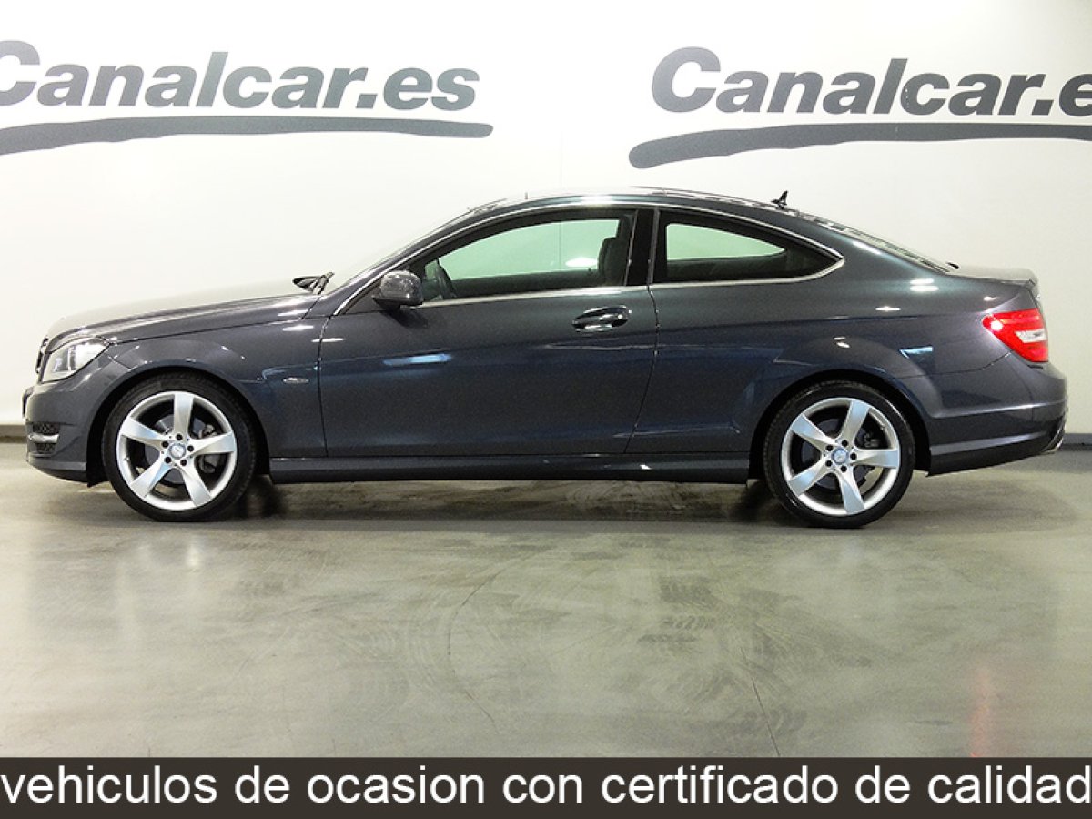 Foto Mercedes-Benz C 220 9
