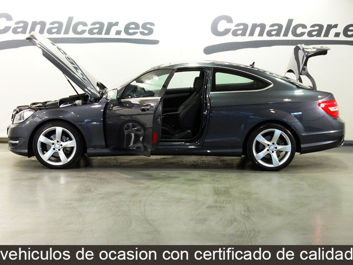 Foto Mercedes-Benz C 220 10