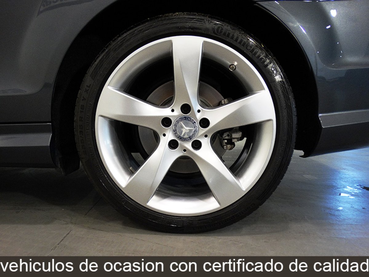 Foto Mercedes-Benz C 220 25
