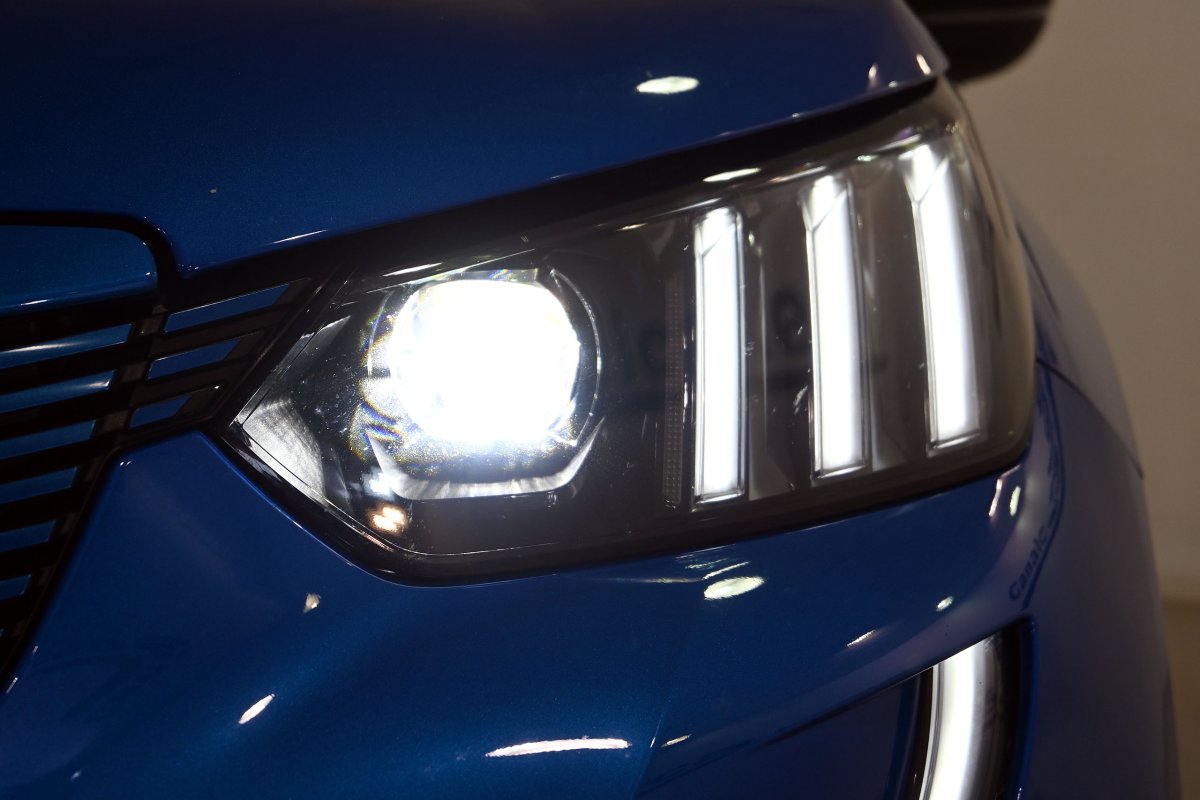 Foto Peugeot 2008 13