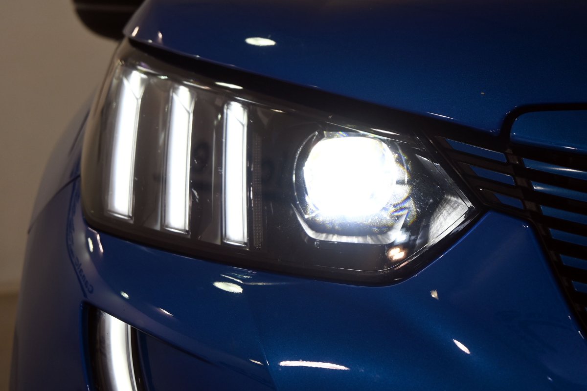 Foto Peugeot 2008 12