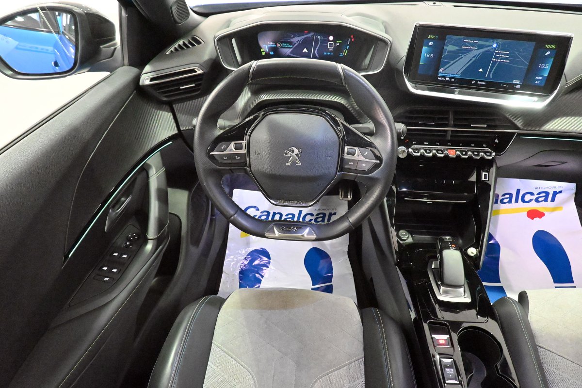 Foto Peugeot 2008 28