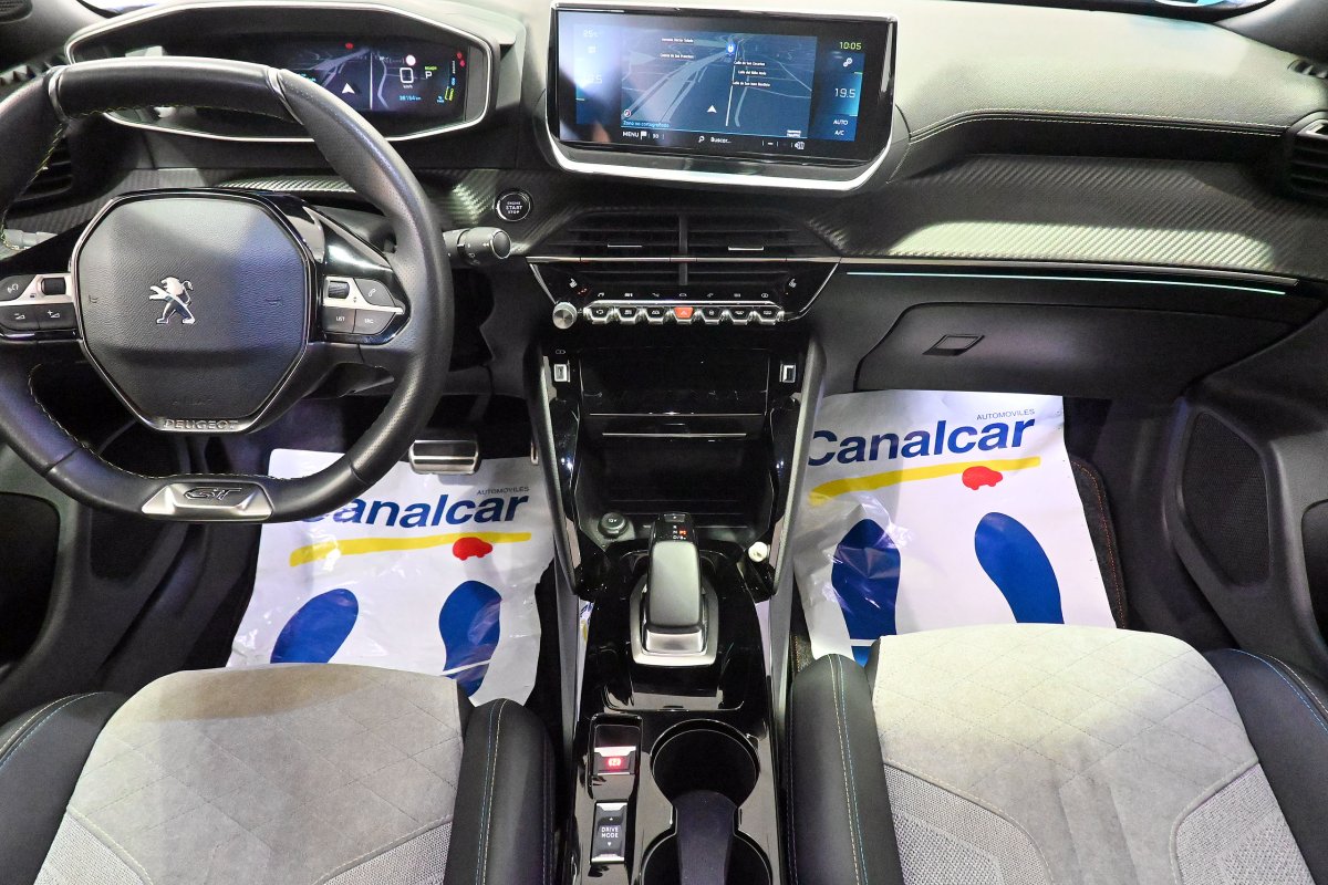 Foto Peugeot 2008 29