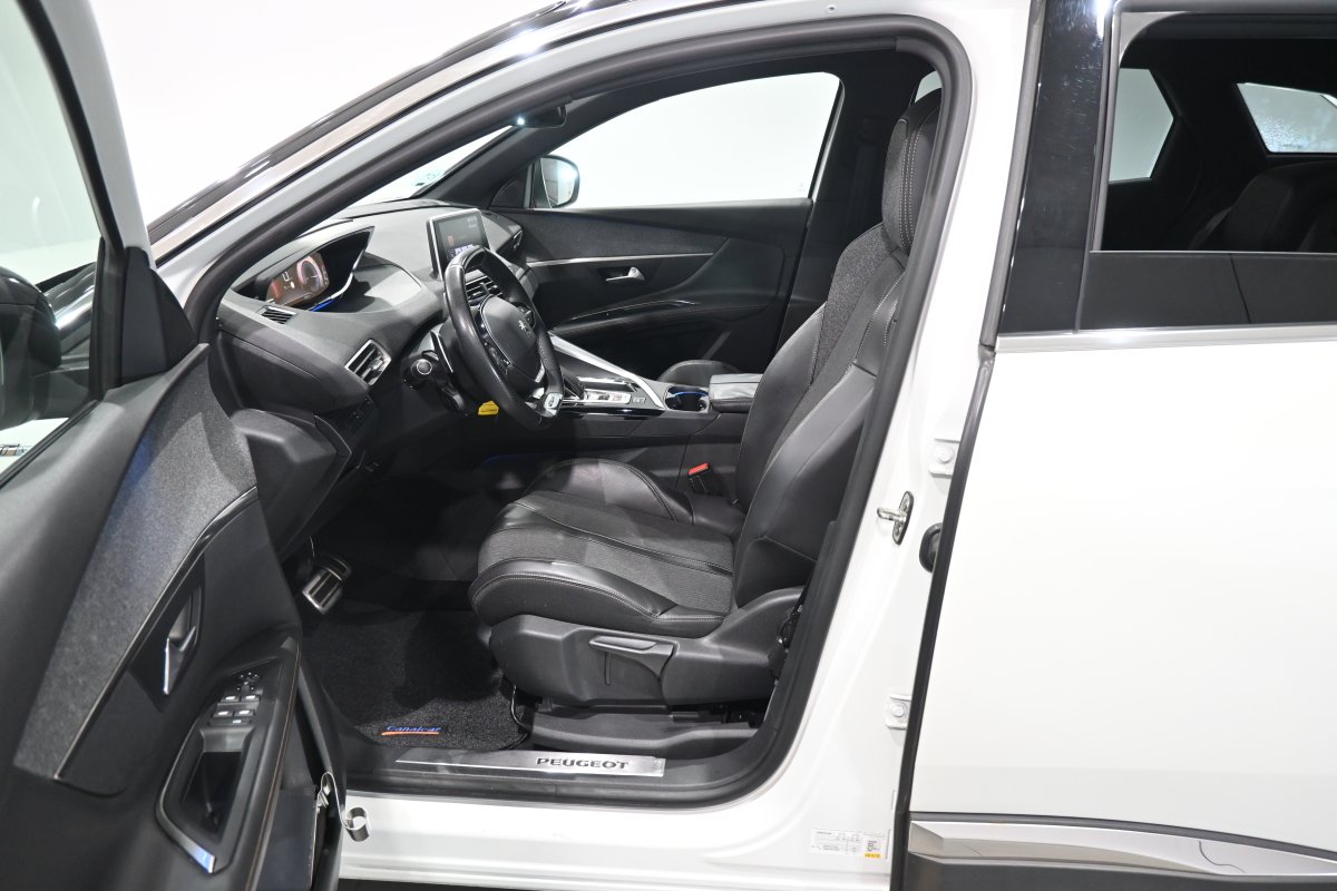 Foto Peugeot 3008 10