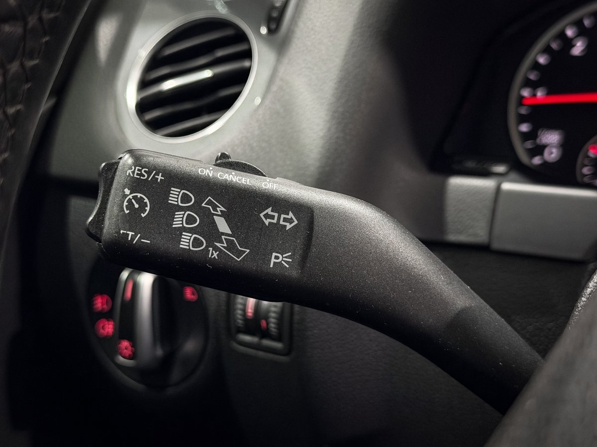 Foto Volkswagen Tiguan 24