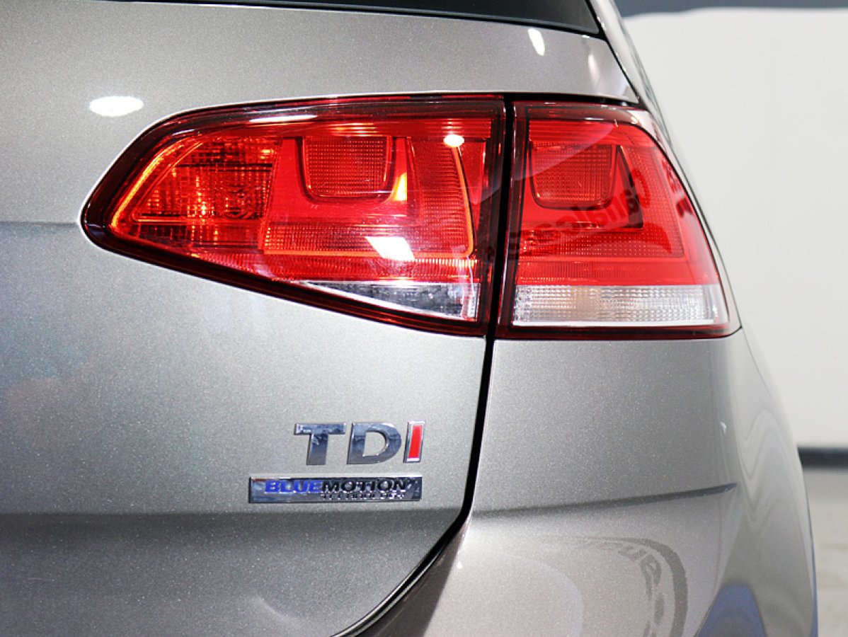Foto Volkswagen Golf 10