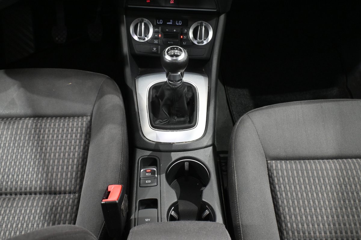 Foto Audi Q3 21