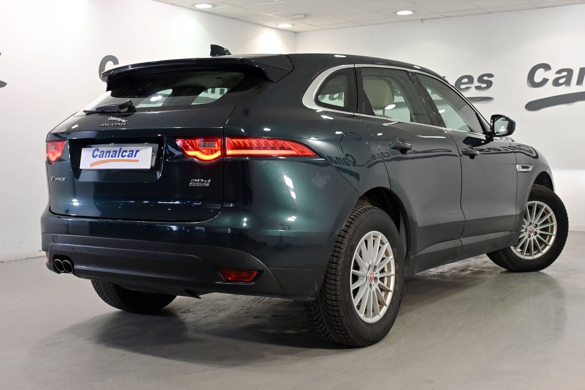 Foto Jaguar F-PACE 4