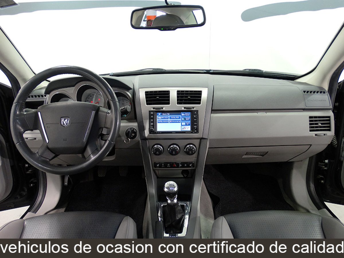 Foto Dodge Avenger 22