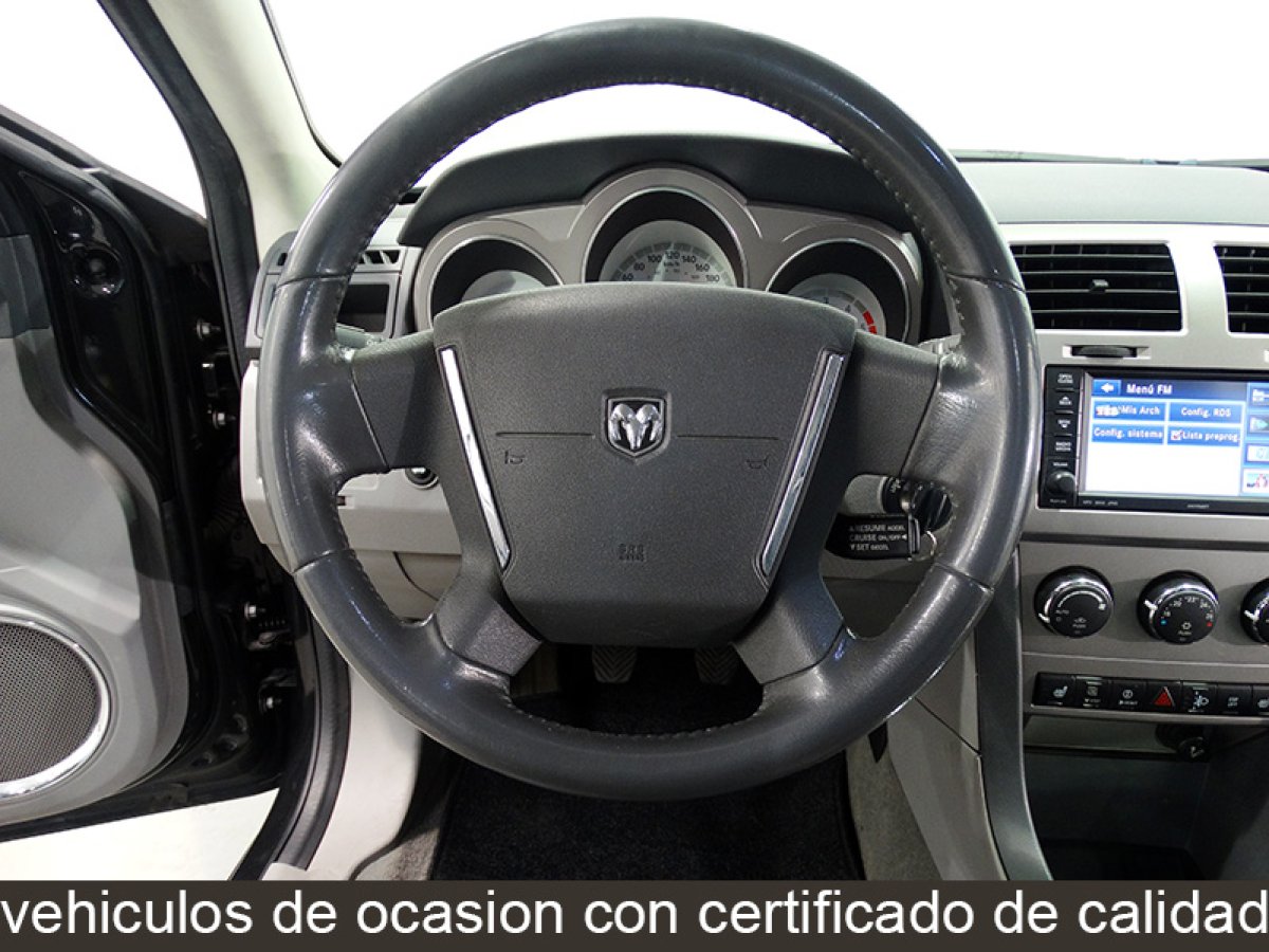 Foto Dodge Avenger 24