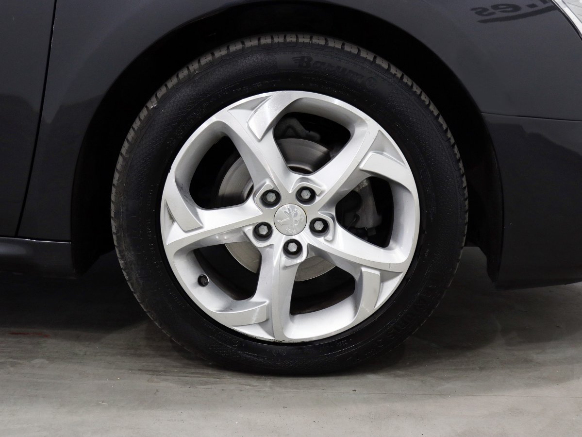 Foto Peugeot 508 25