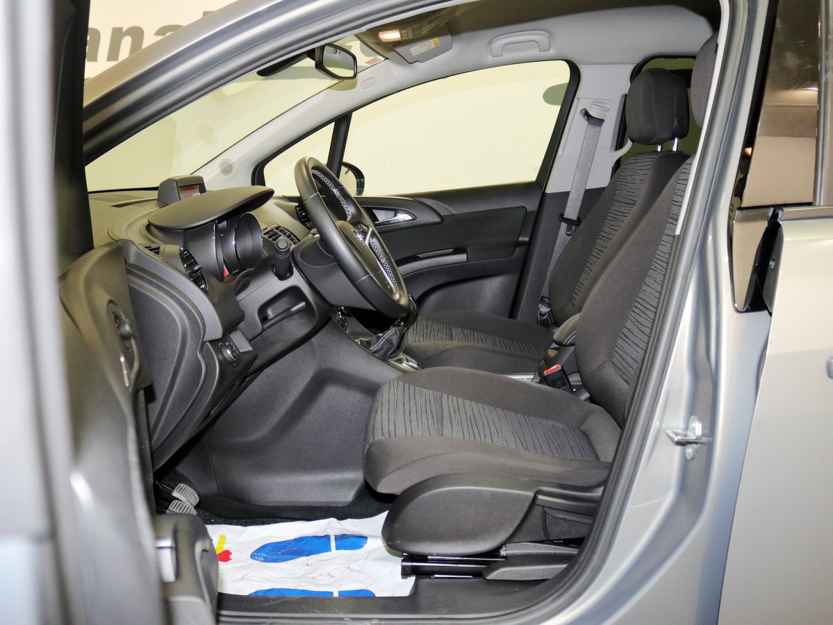 Foto Opel Meriva 14