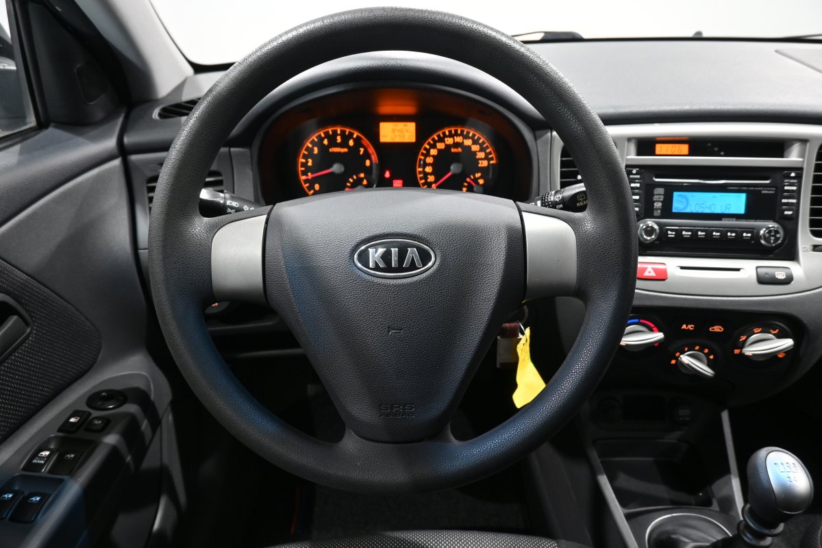Foto Kia Rio 18