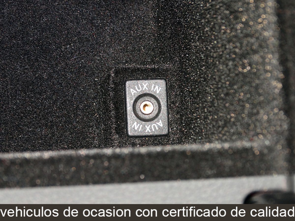 Foto Volkswagen Passat 12