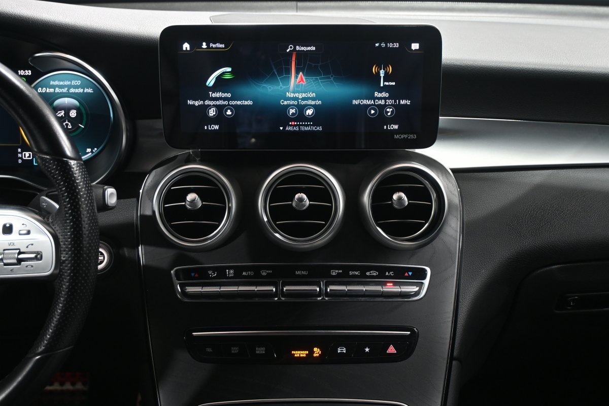 Foto Mercedes-Benz GLC 13