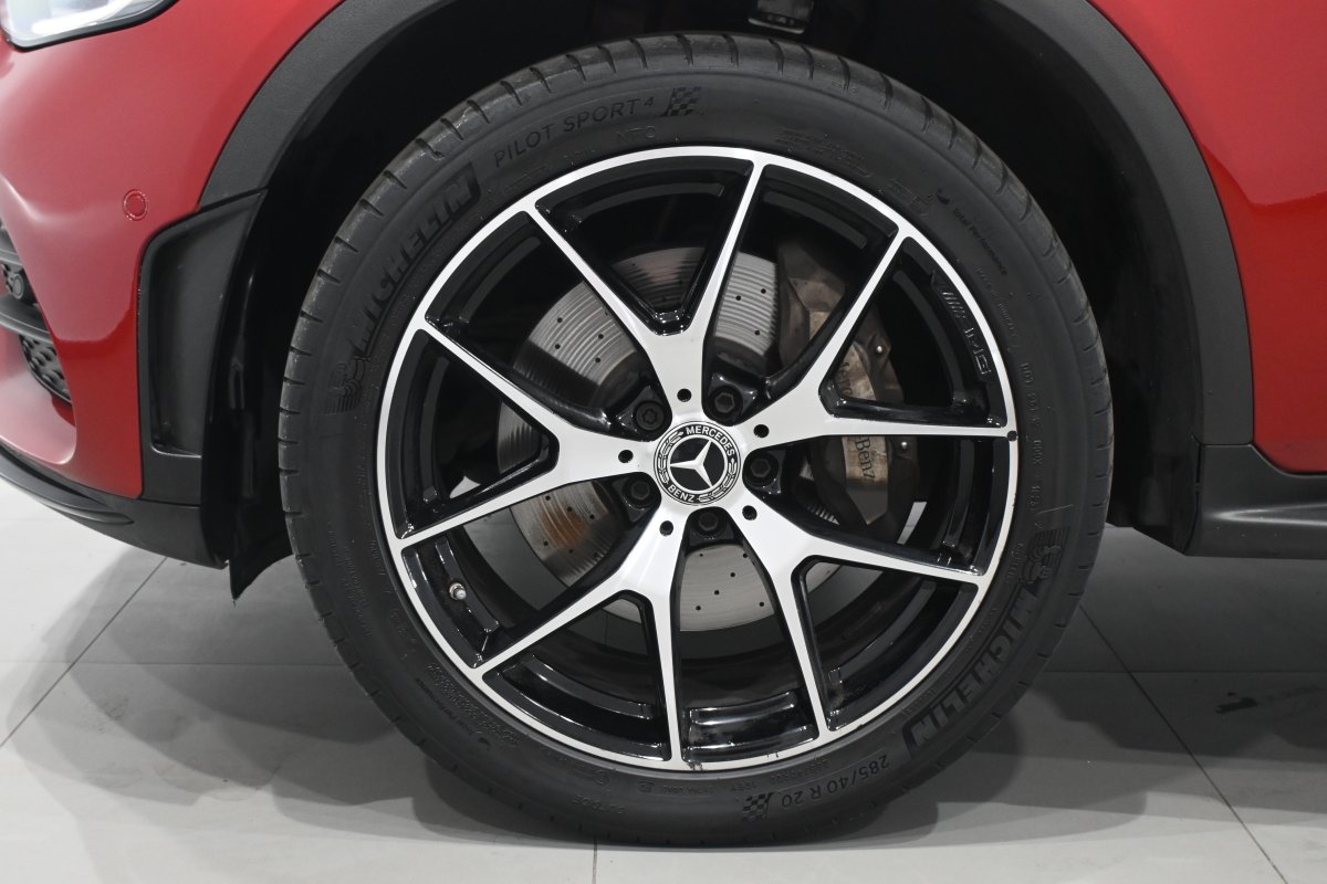 Foto Mercedes-Benz GLC 28