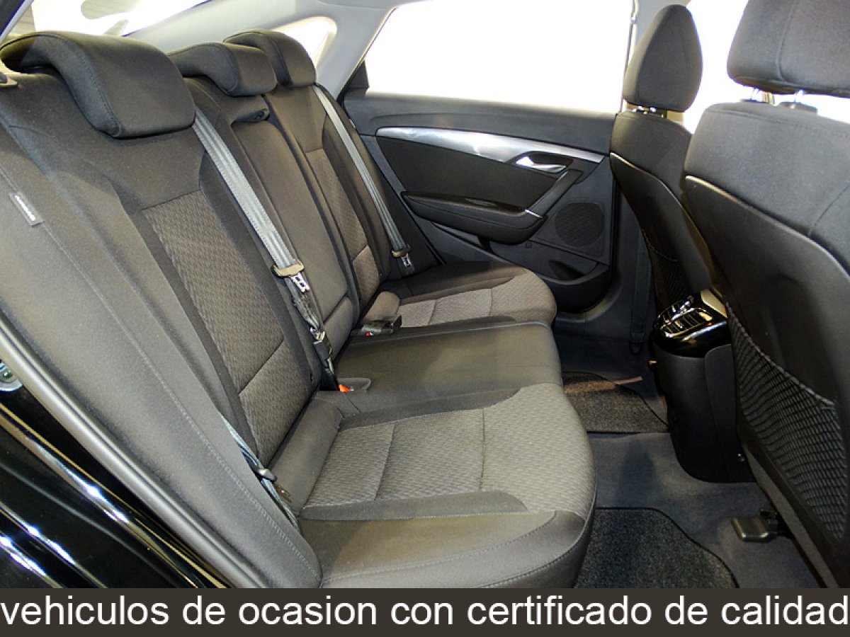 Foto Hyundai i40 19