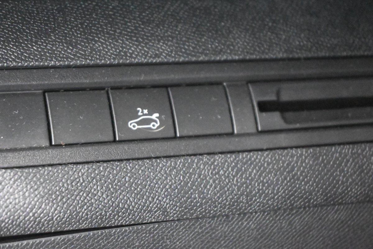Foto Peugeot 5008 36