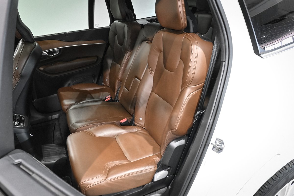 Foto Volvo XC90 12