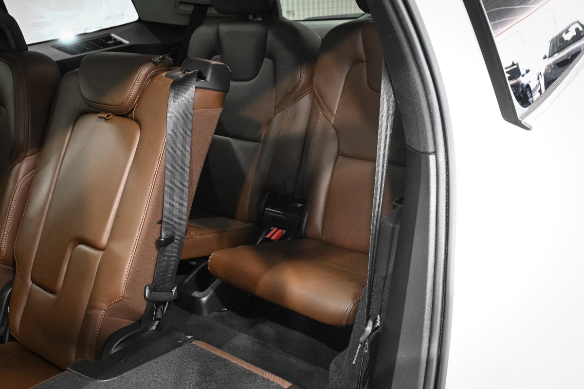 Foto Volvo XC90 13