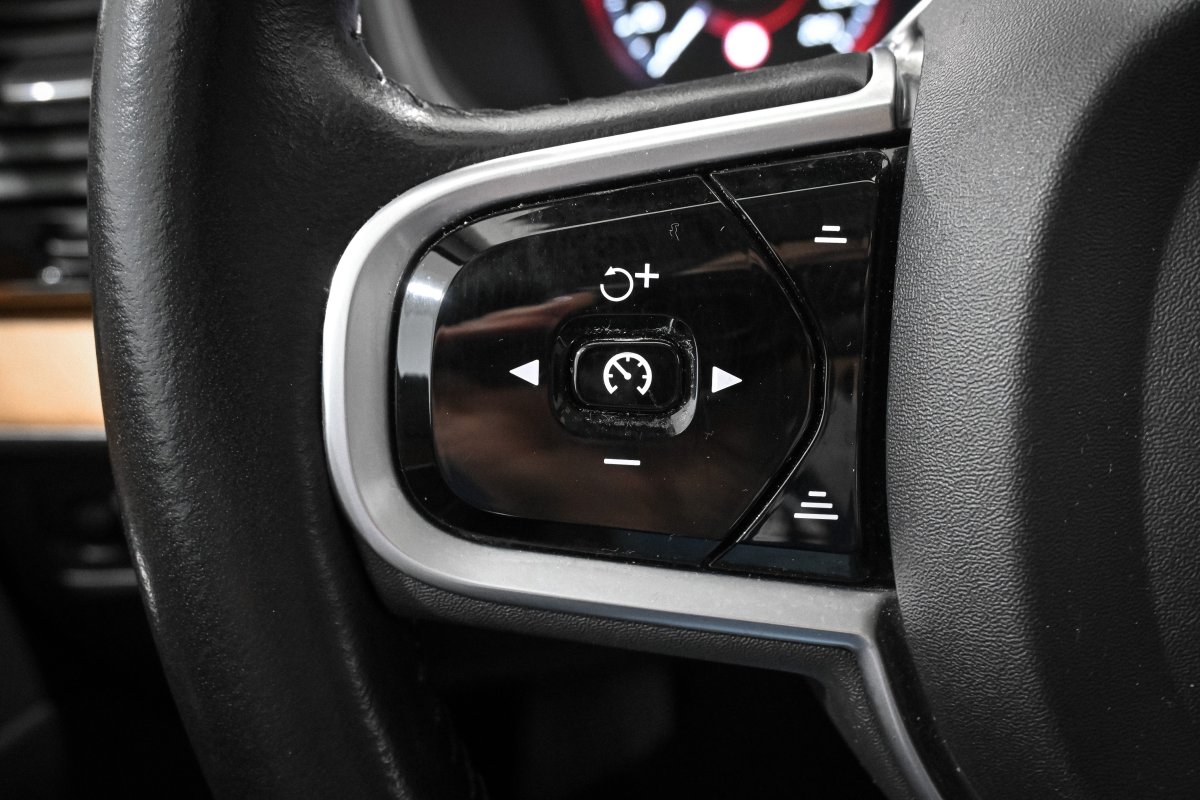 Foto Volvo XC90 23