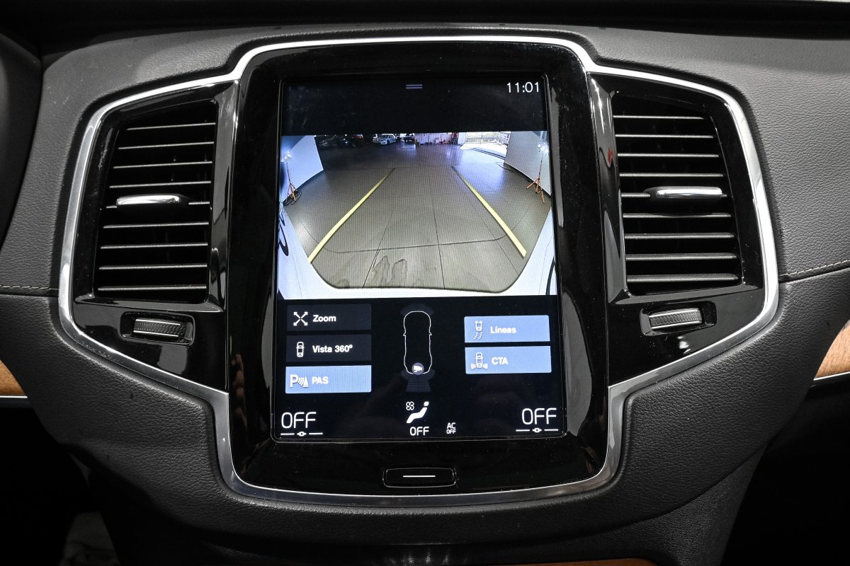 Foto Volvo XC90 17
