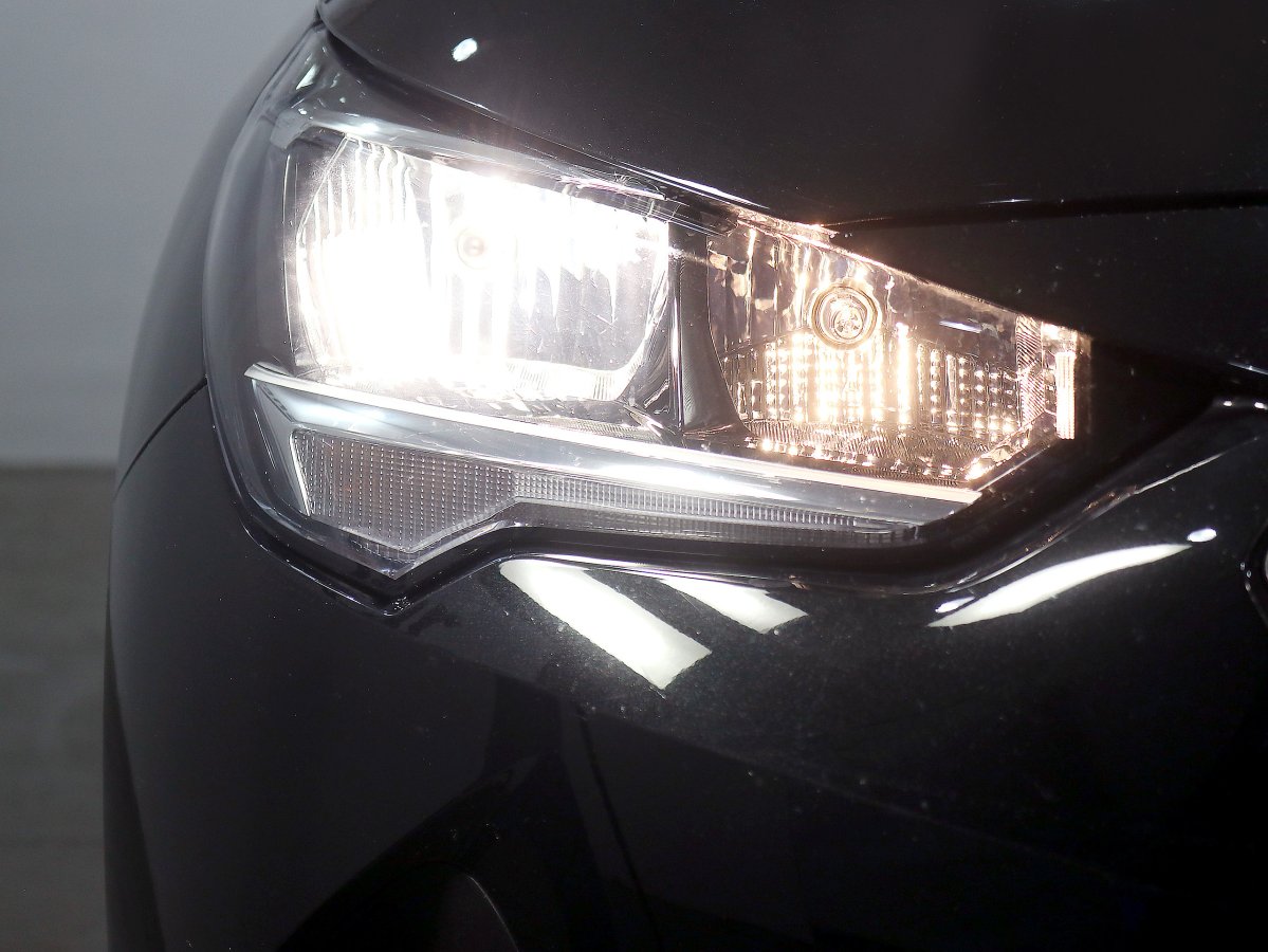 Foto Opel Corsa 11