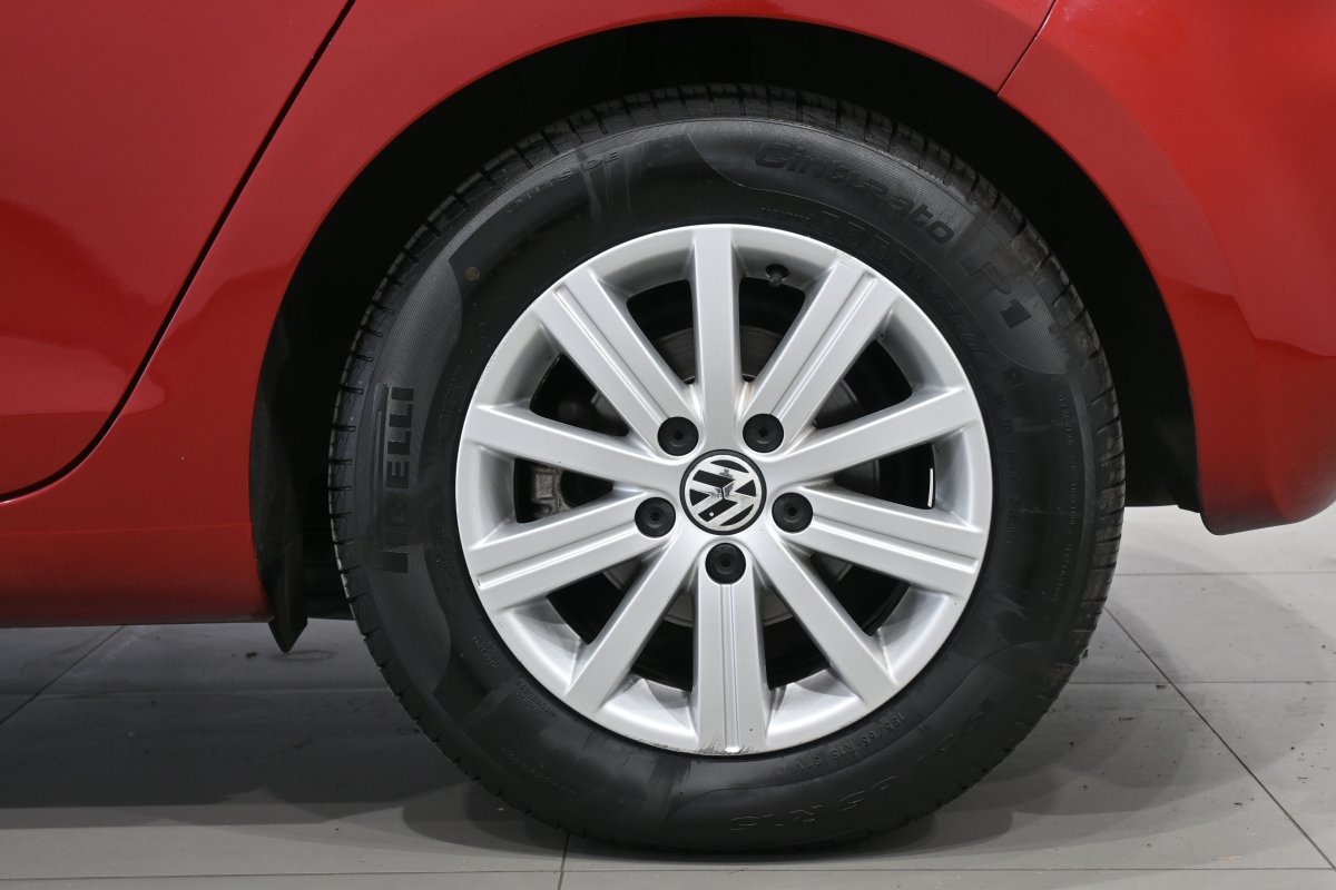 Foto Volkswagen Golf 26