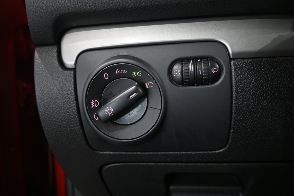 Foto Volkswagen Golf 24
