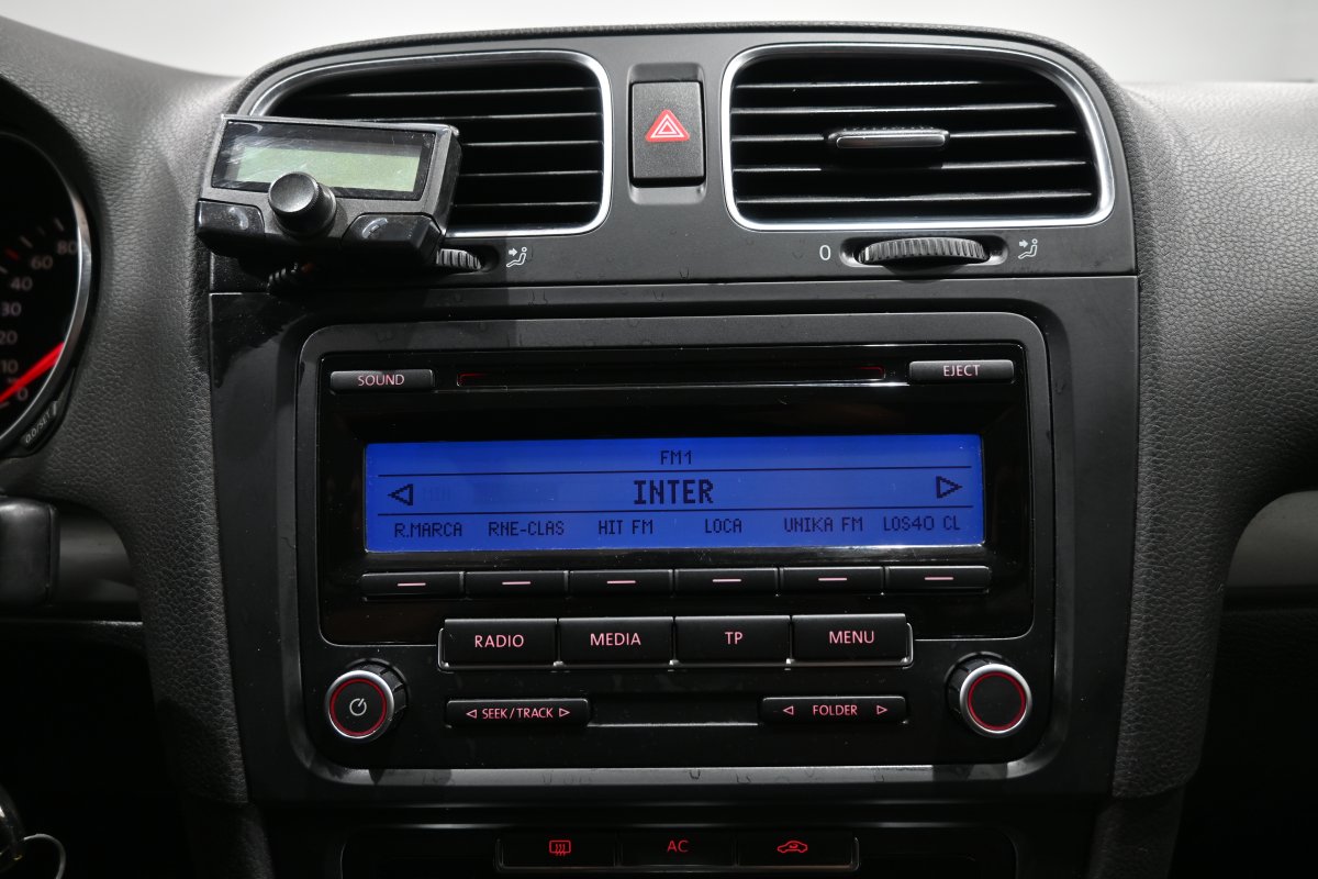 Foto Volkswagen Golf 15