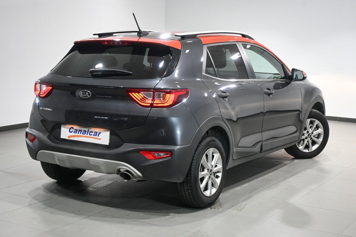 Foto Kia Stonic 4