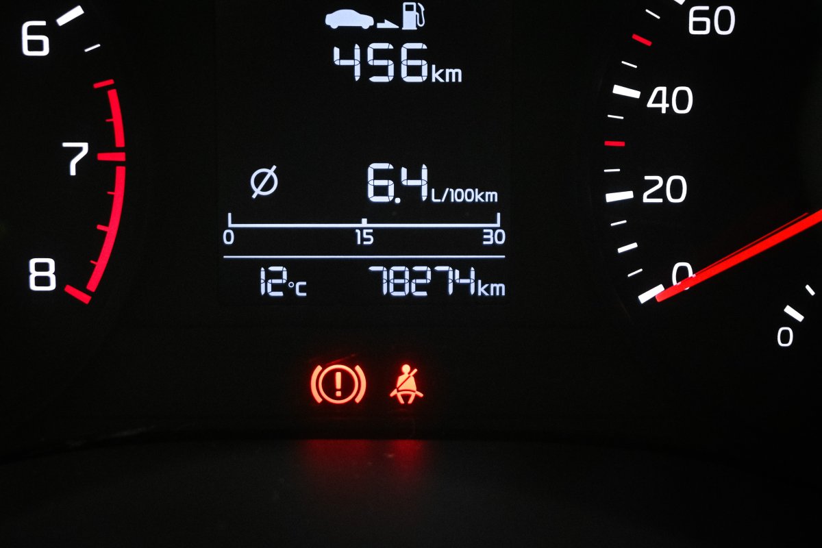 Foto Kia Stonic 12