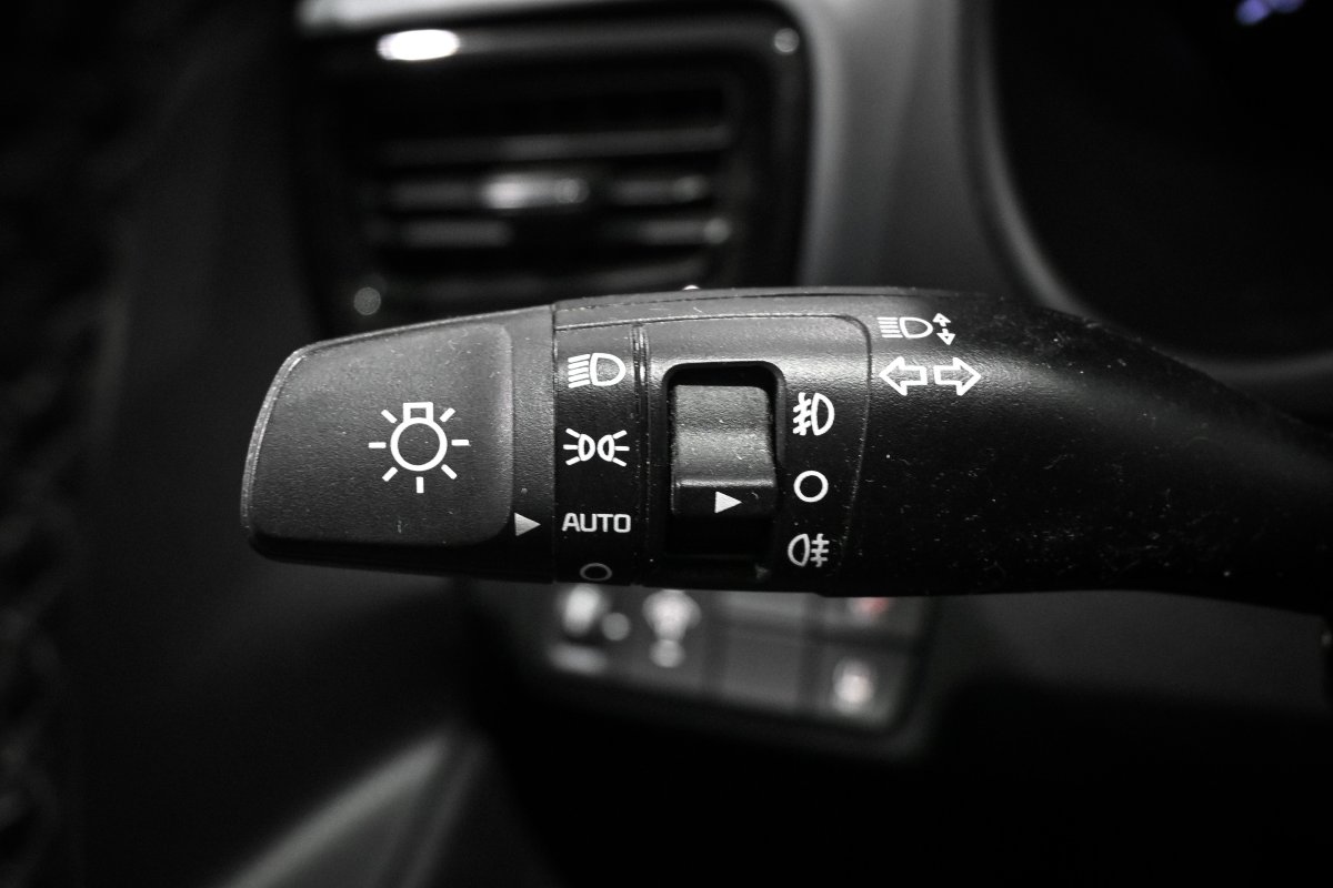 Foto Kia Stonic 22