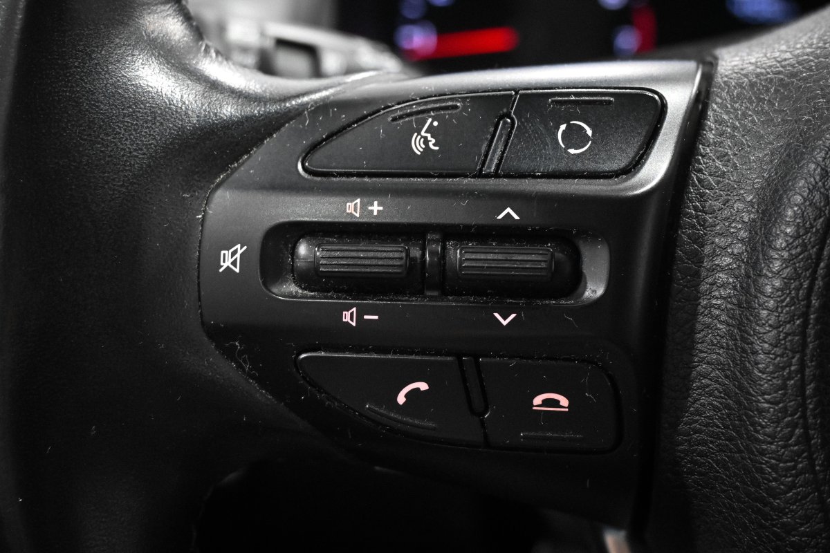 Foto Kia Stonic 24